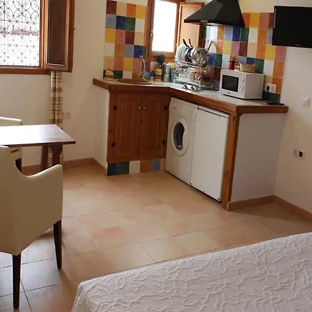 Y Estudios Casa De La Hoya Apartment